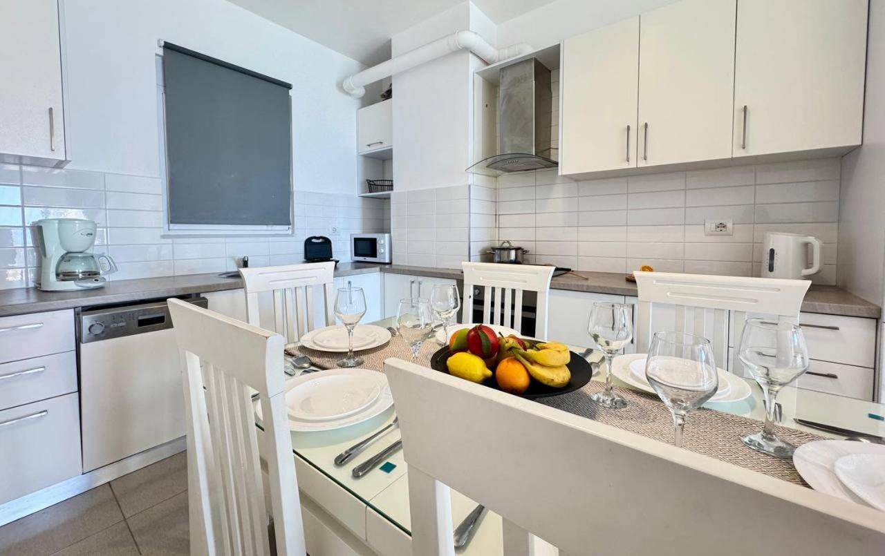 Veranda Sea View Appartamento Sarandë